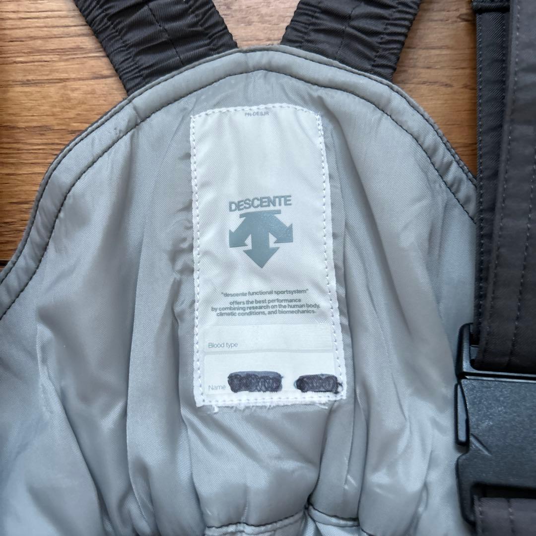 DESCENTE スキーウェア　上下セット　130 美品