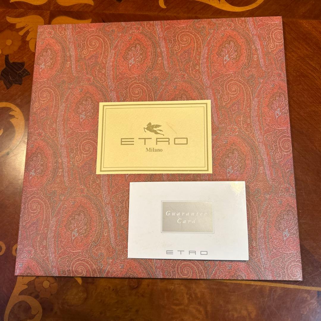 ETRO ペイズリー柄 ストール、未使用箱入り。
