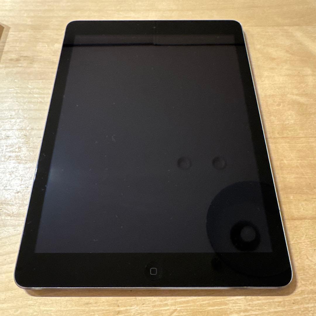 ユ※様　【美品】Apple iPadAir第一世代 128GB
