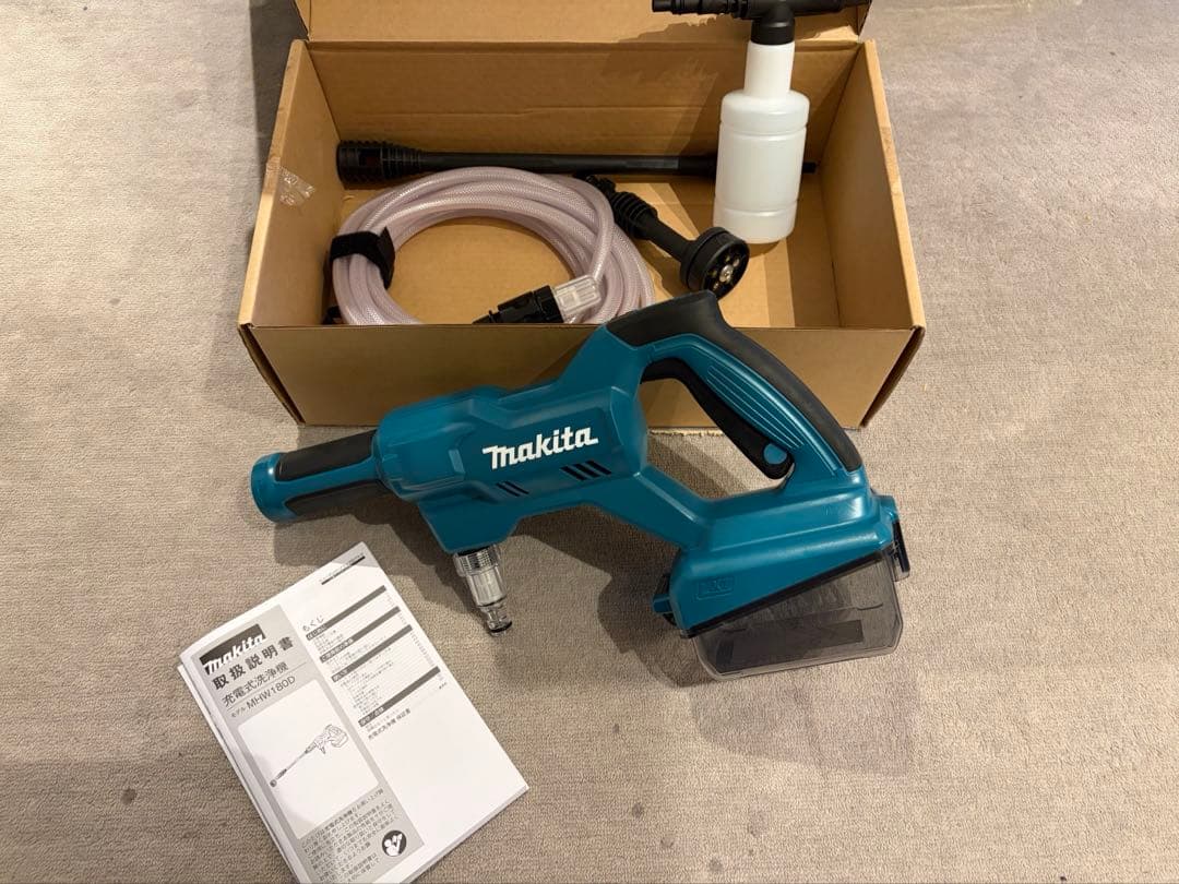新品未使用品　マキタMHW180DZ 充電式洗浄機