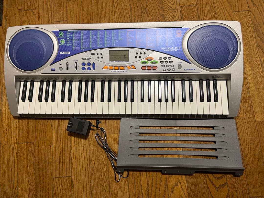 CASIO カシオ 光ナビゲーション電子キーボード LK-57 ソングブック付き