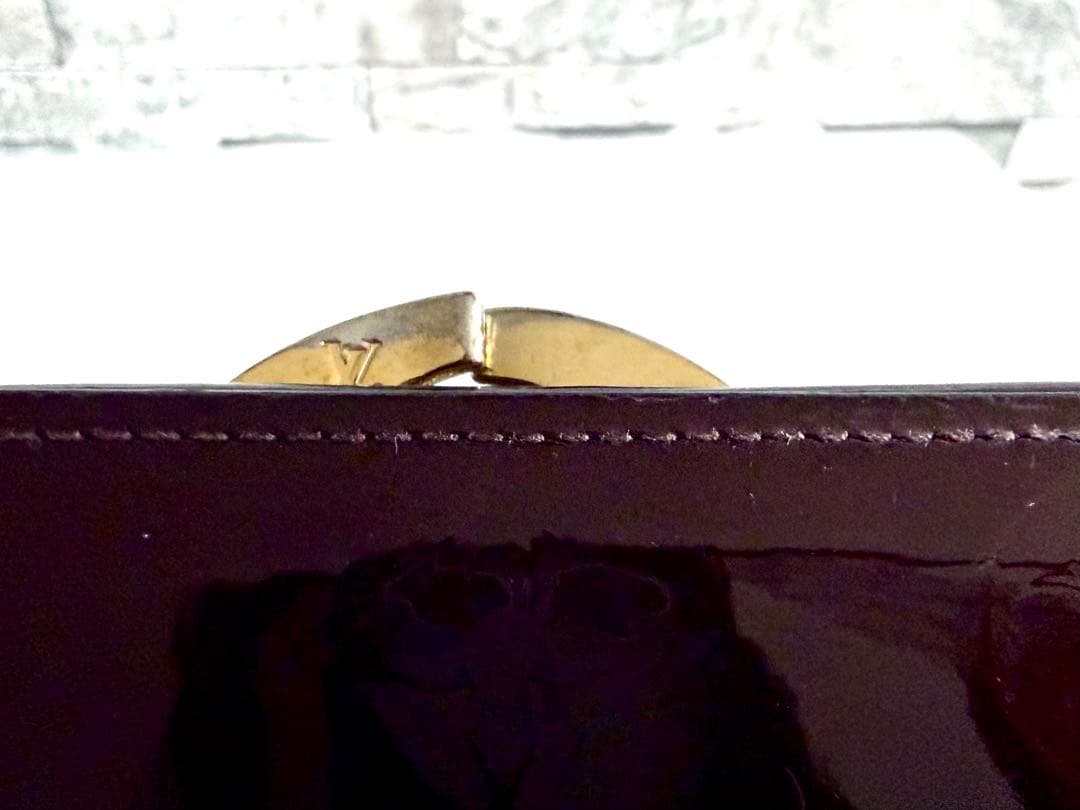 【LOUIS VUITTON】ヴェルニ アマラント 二つ折り財布