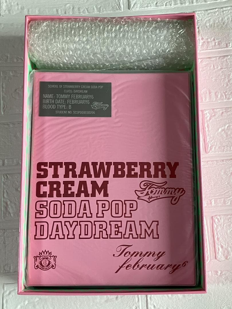 ミュージック  february6 STRAWBERRY CREAM