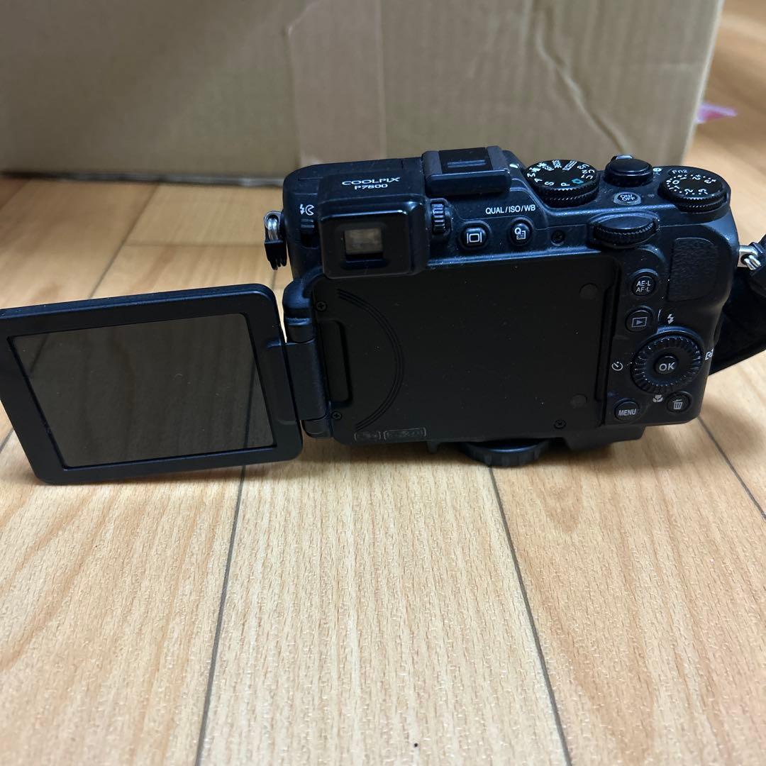 ホ*秋様 Nikon Coolpix P7800 コンパクトデジタルカメラ