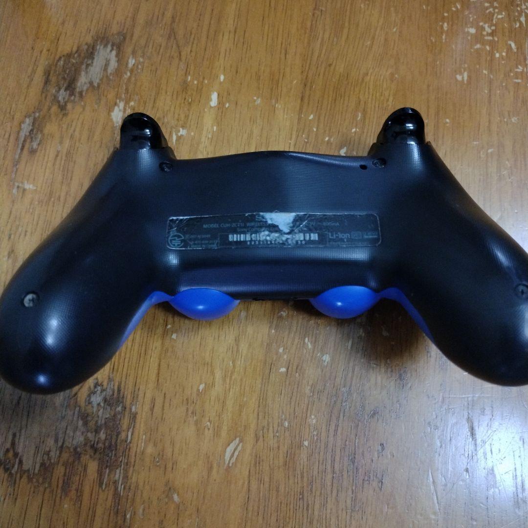 PS4 コントローラー