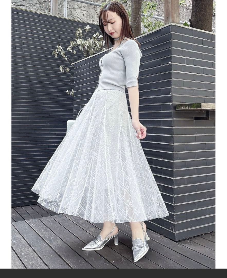 dazzlin スパンコールチュールスカート