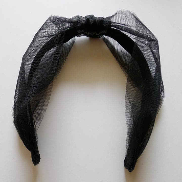 美品　ジェニファーオーレット　チュール　カチューシャ　ブラック