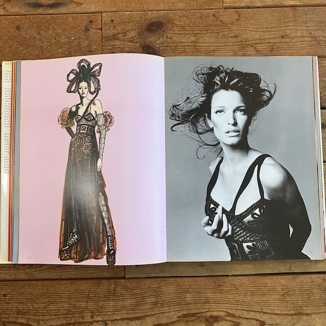 Designs ベルサーチ 1994年 写真集 Gianni Versace