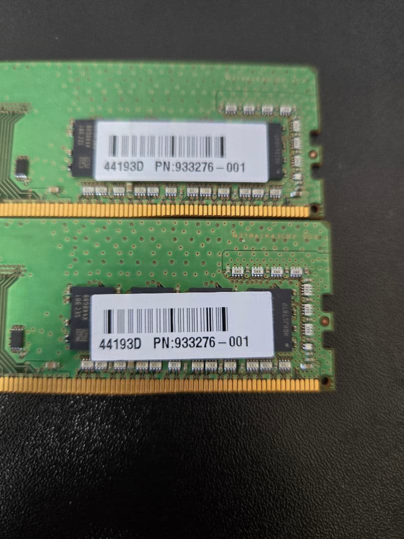 m*o様 Samsung DDR4 8GB DIMM メモリ2枚セット