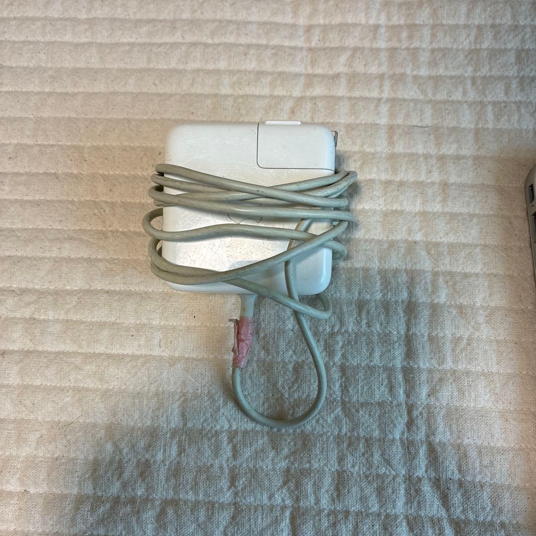 Apple MacBook Air シルバー 充電器付き