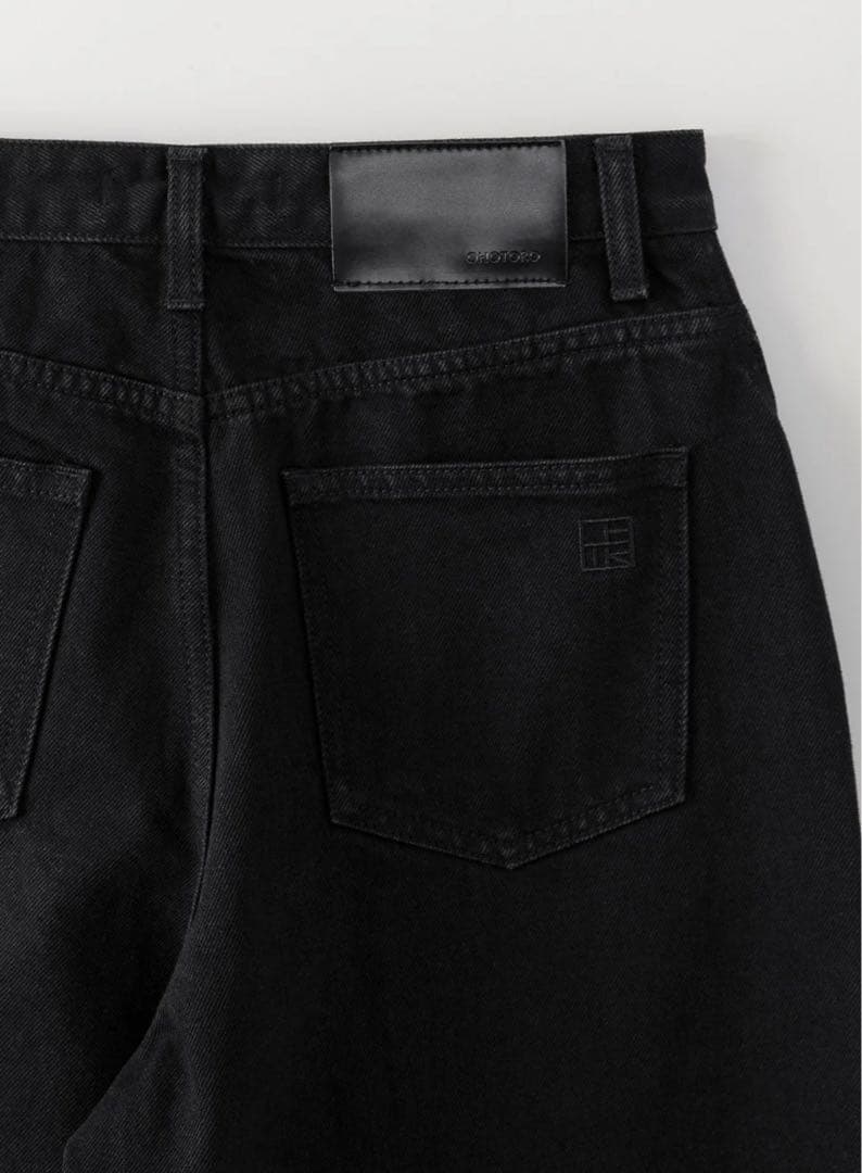〈美品〉ohotoro / Loom Black Jeans m/long
