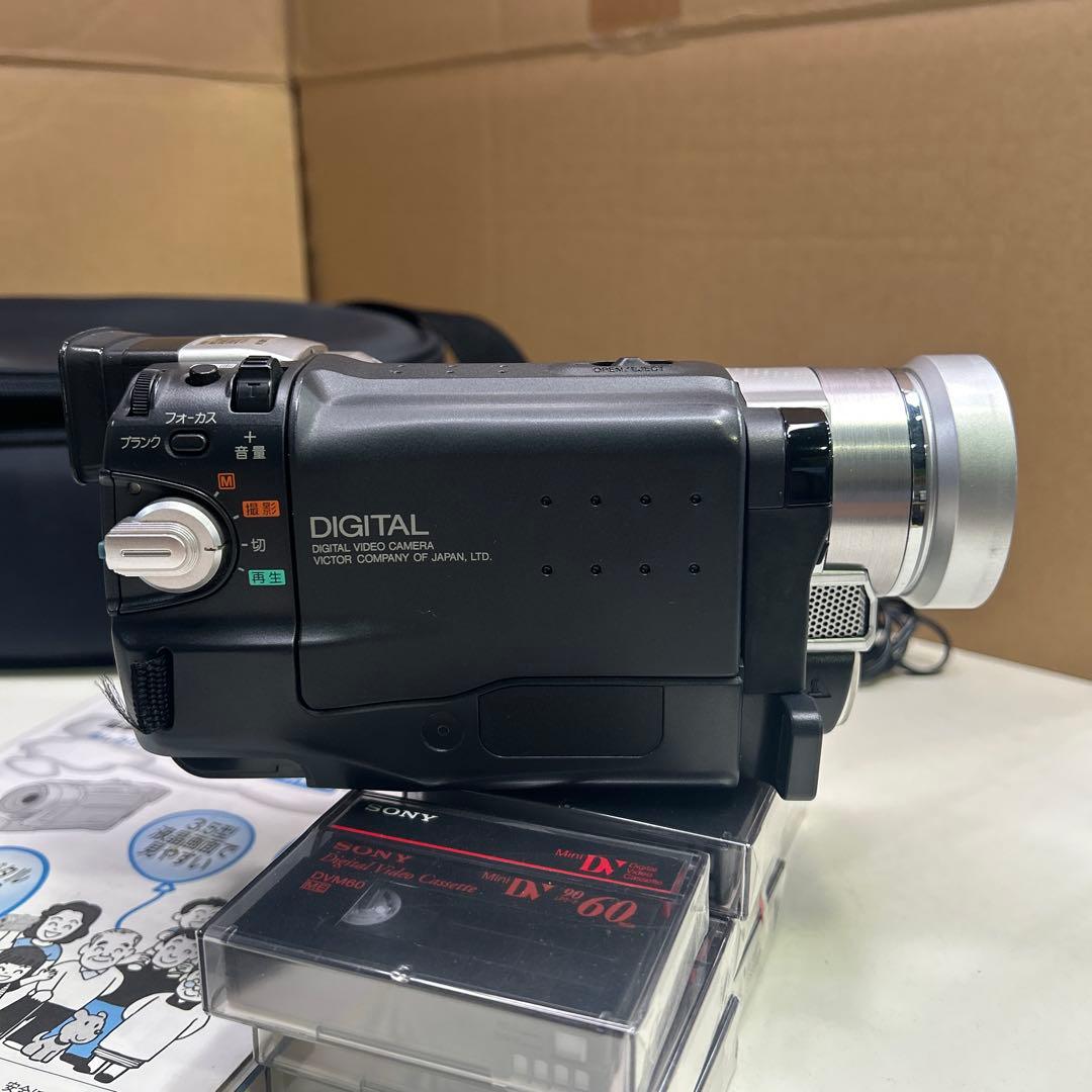 5817【動作確認済み】 Victor　GR-DVF305K　MiniDV対応