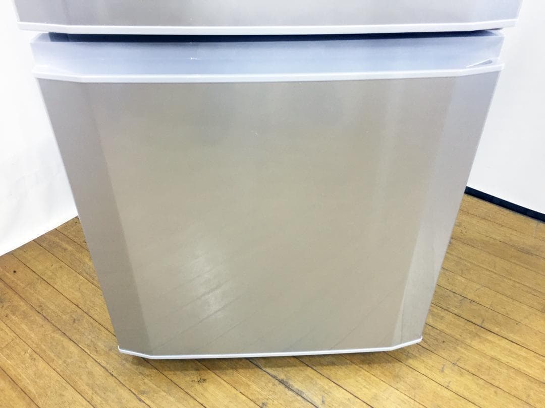 玄関前30日迄！送料無料★三菱 146L 冷蔵庫【MR-P15S-S】