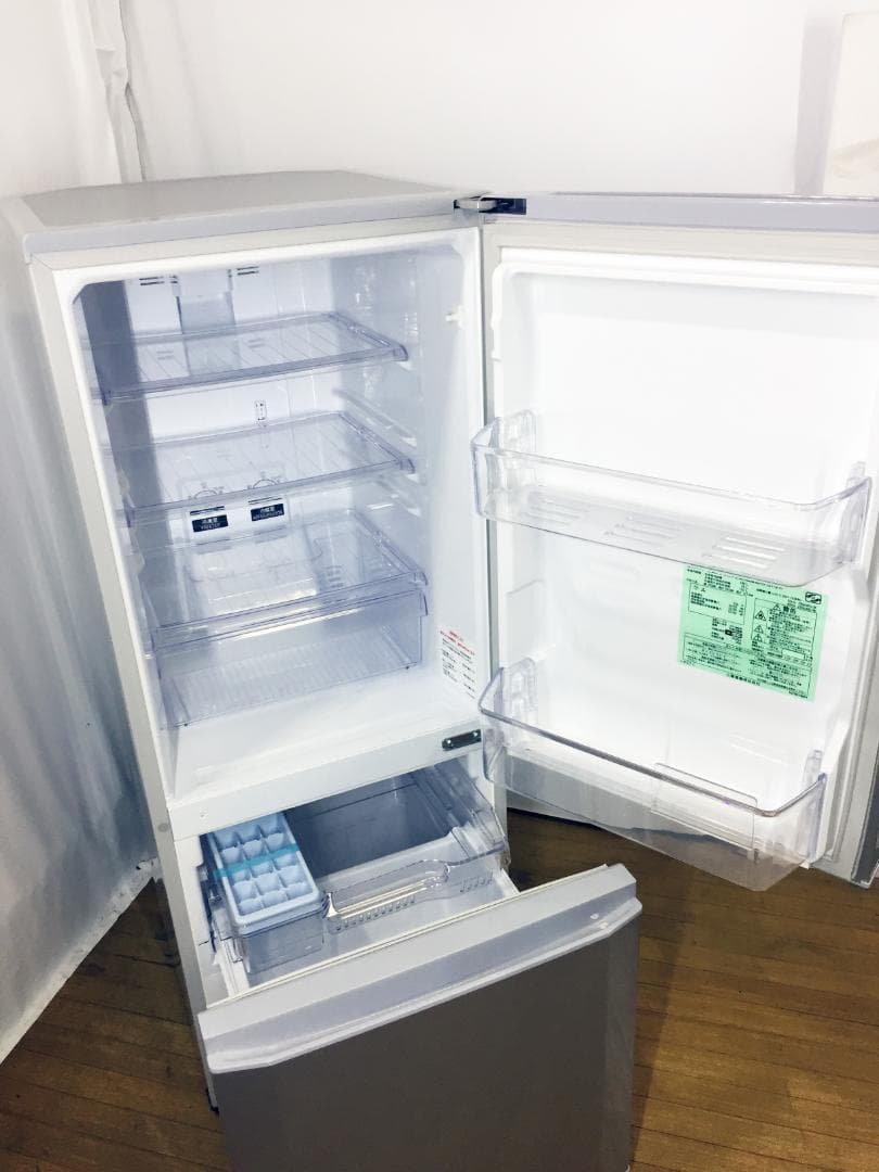 玄関前30日迄！送料無料★三菱 146L 冷蔵庫【MR-P15S-S】