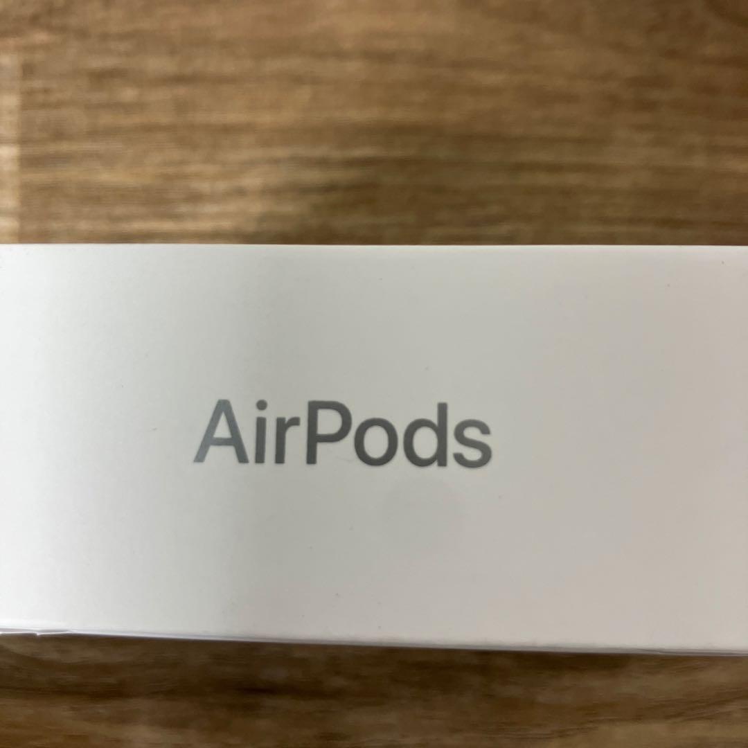 【新品未開封】Apple AirPods4