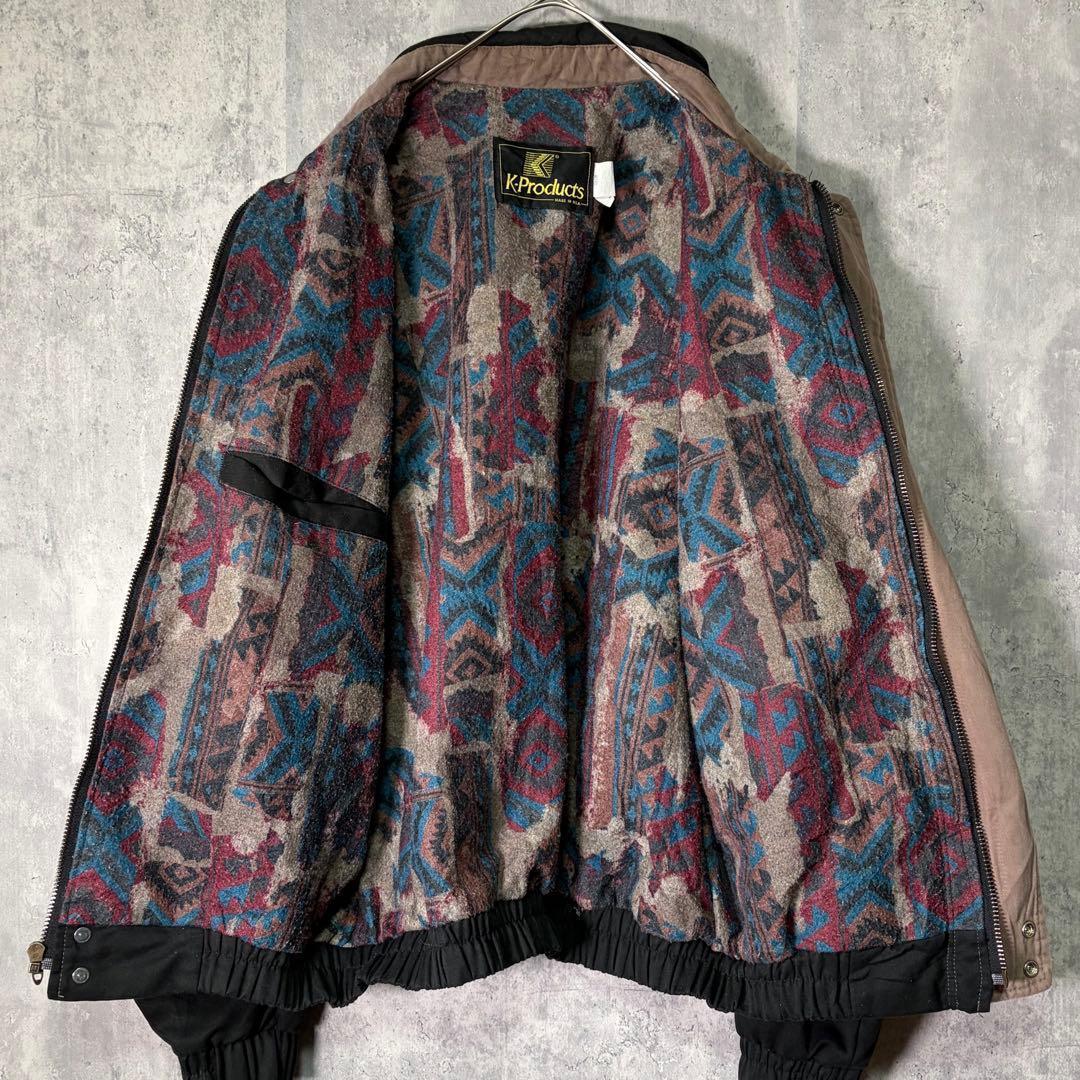 USA製 80s ブルゾン 黒 企業刺繍ロゴ 裏地総柄 vintage