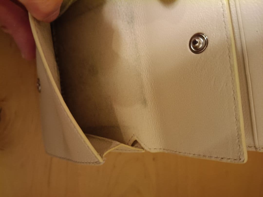 BALENCIAGA 二つ折り財布 保存袋付き