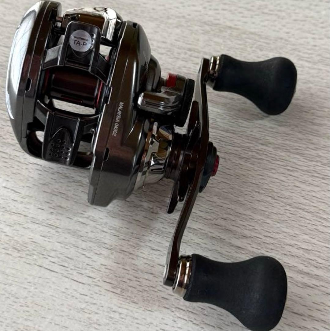 SHIMANO 炎月　21 ENGETSU 100HG リール
