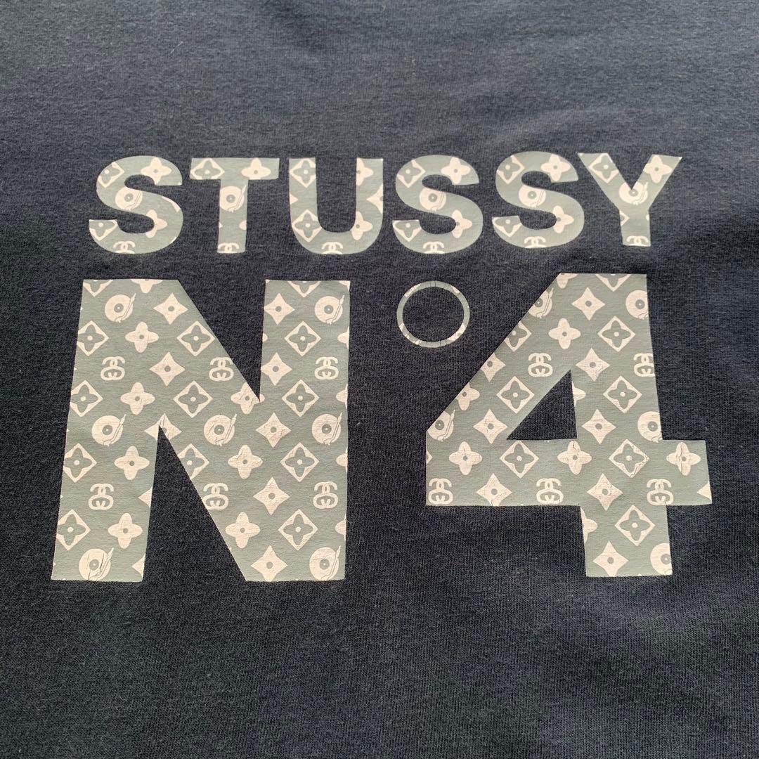 日曜日まで限定値下げ！在原みゆ紀着 OLD STUSSY モノグラム Tシャツ