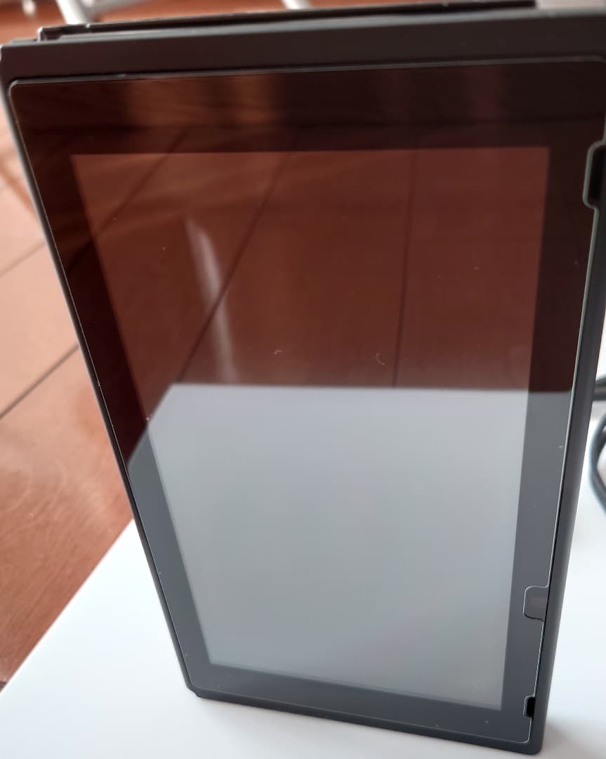 Nintendo Switchスイッチ本体(Joy-Con充電グリップに変更)