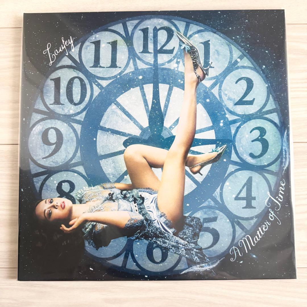 新品 Laufey 「A Matter of Time」フェザー入りレコード