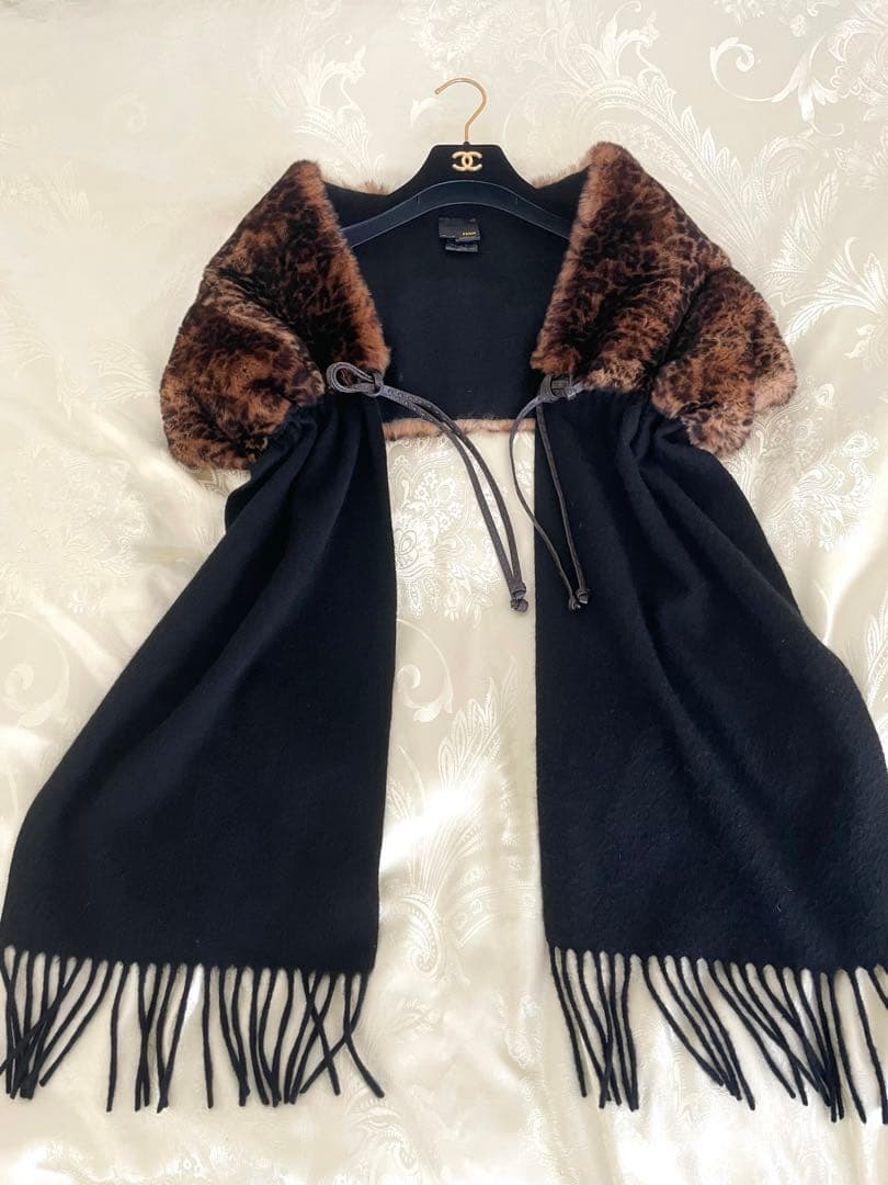 ✨FENDI✨ミンク&カシミヤ　レオパード柄✨キャンディストール