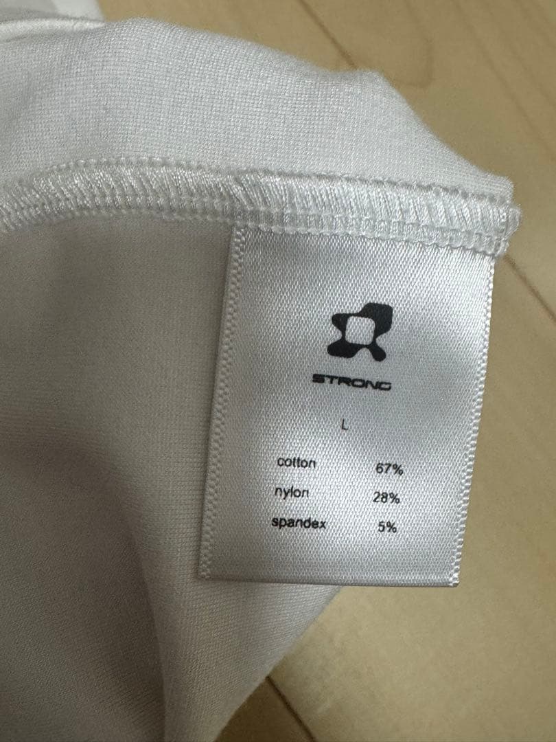 STRONG PACK TEE SHORT ホワイト　Lサイズ