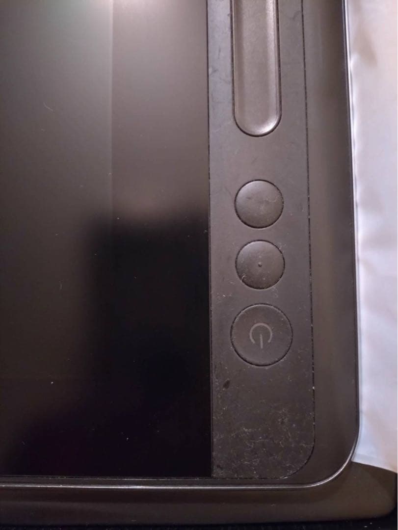 HUION Liquid Tab Kamvas Pro 13 液タブ