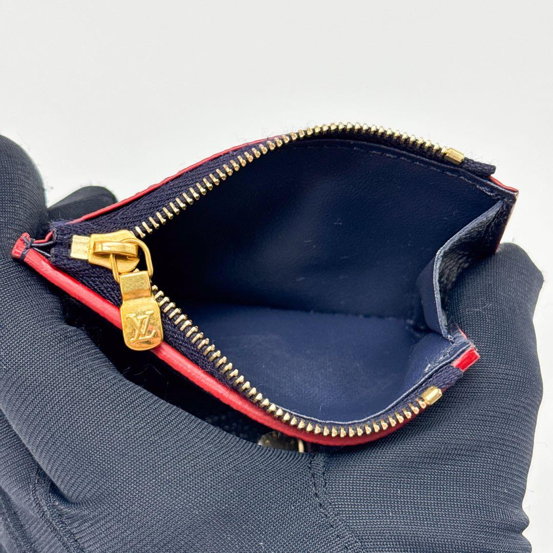 ルイヴィトン モノグラム ポルトフォイユ ゾエ 二つ折り財布 ネイビー 財布