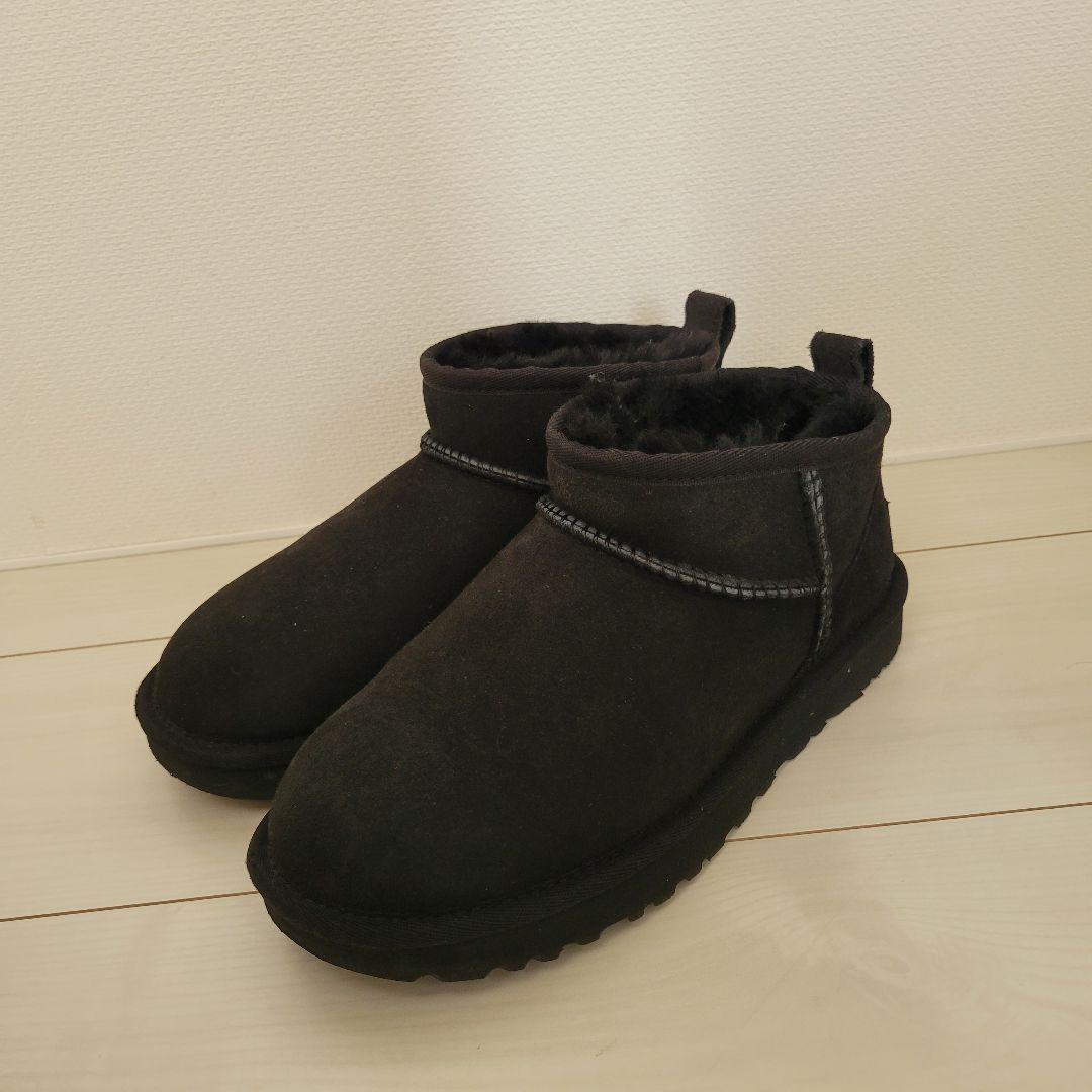 UGG ムートンショートブーツ