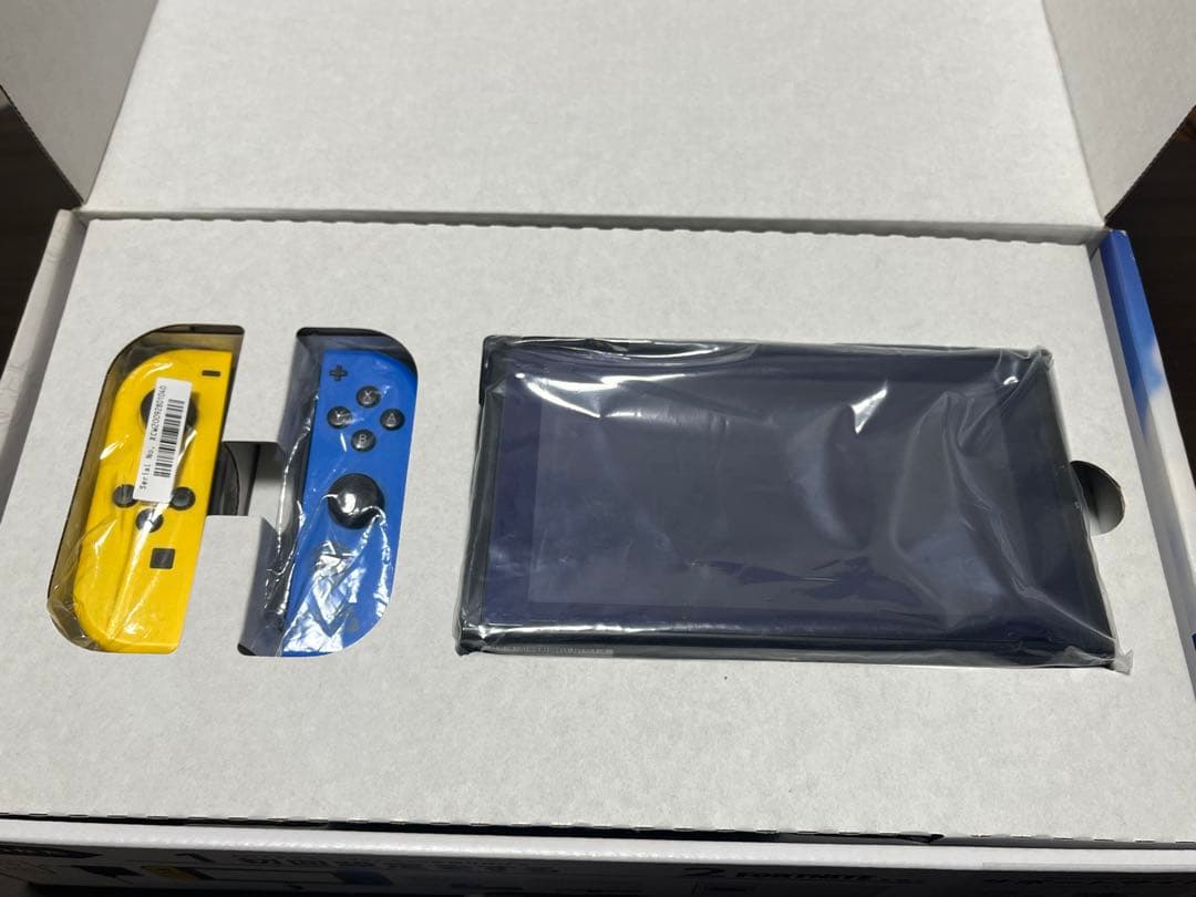 Nintendo Switch Fortnite Special 本体