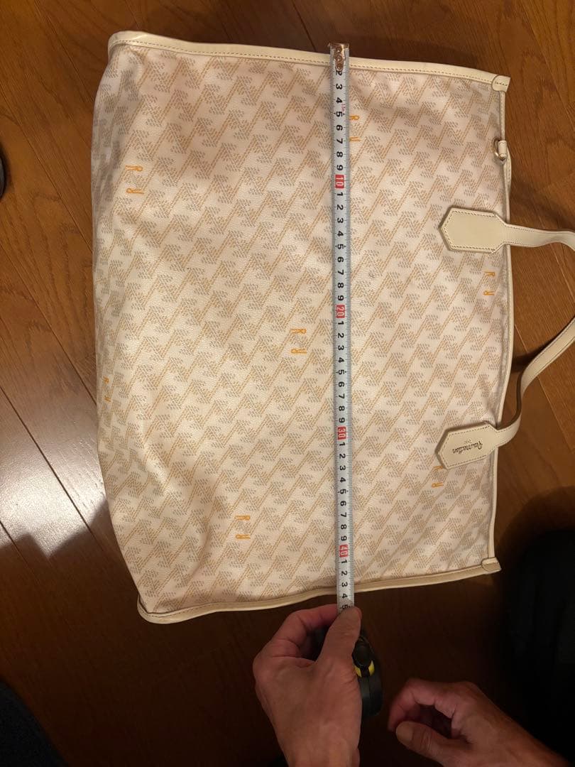 ベージュ ボストンバッグ 合成繊維