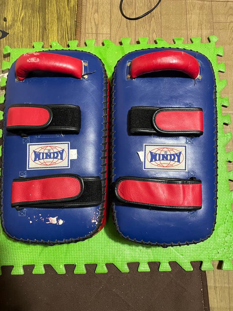 専用最終価格windy本革キックミットL、マーシャルワールド本革パンチングミット