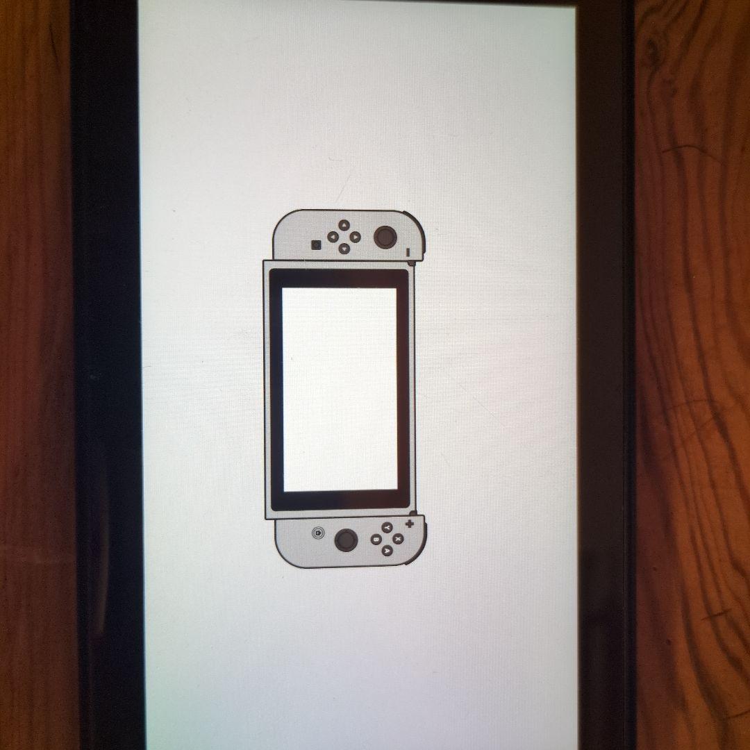 switch 本体のみ　電源つきます