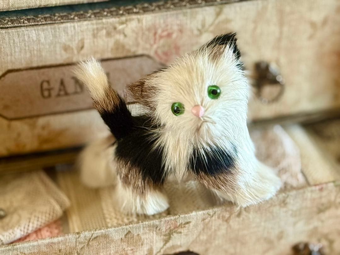 アンティーク　ねこ　猫ちゃん　ドール