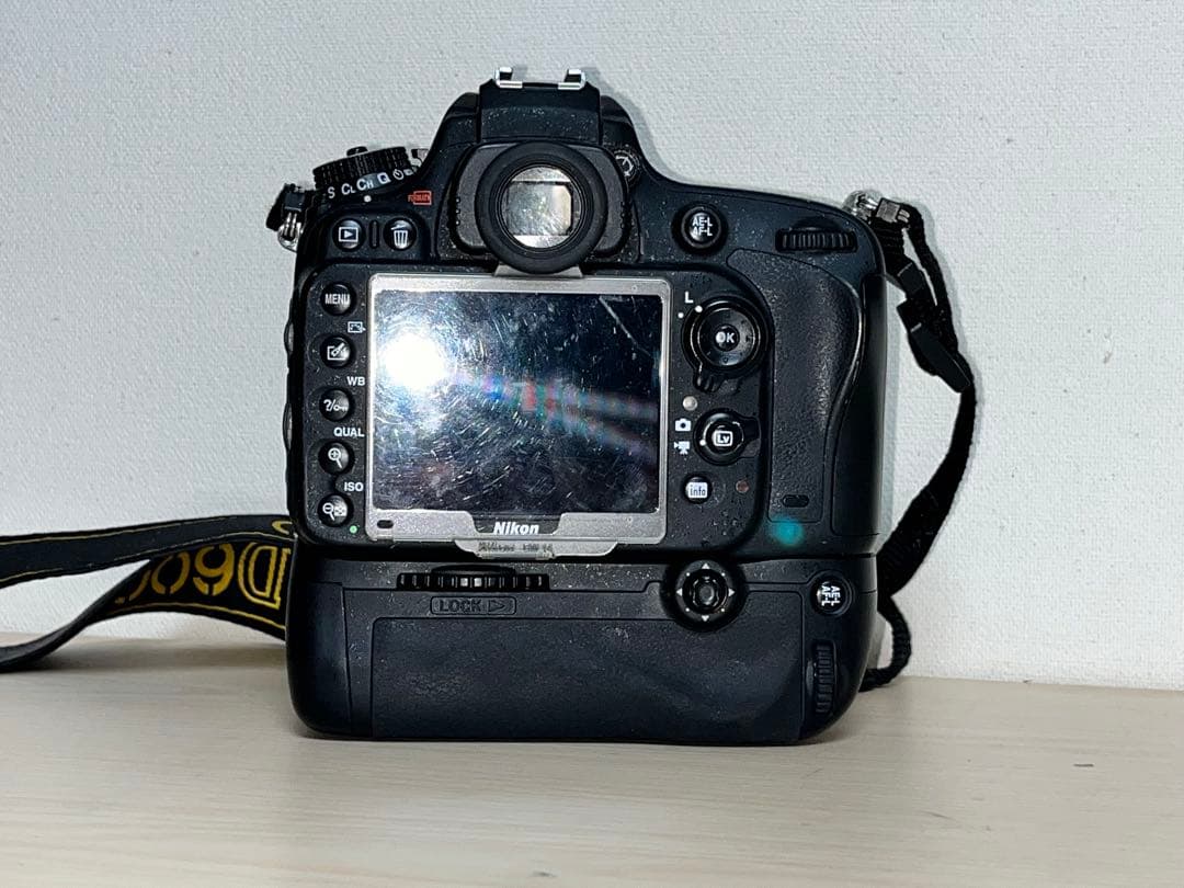 Nikon D600 ・ MBD14（縦グリップ） デジタル一眼レフ 超美品！！