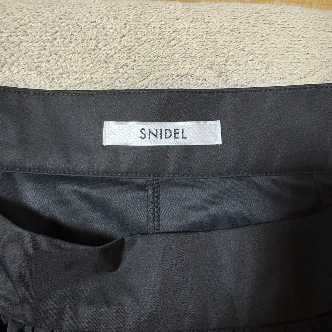 SNIDEL バルーンフレアスカショーパン