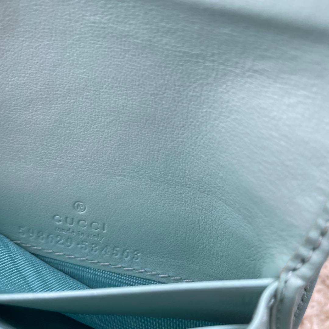 GUCCI ライトブルー 二つ折り財布