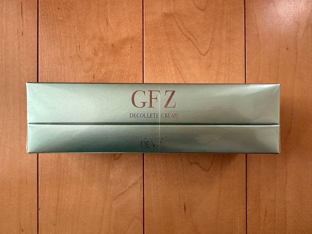 ドクターデヴィアス　デコルテクリーム GFZ 30g×3個＋2個