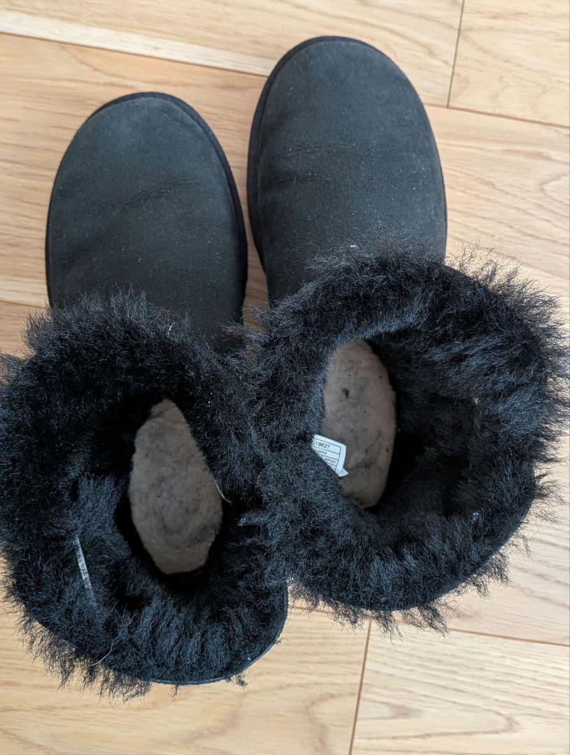 ファー付きショートブーツ UGG JOSEY
