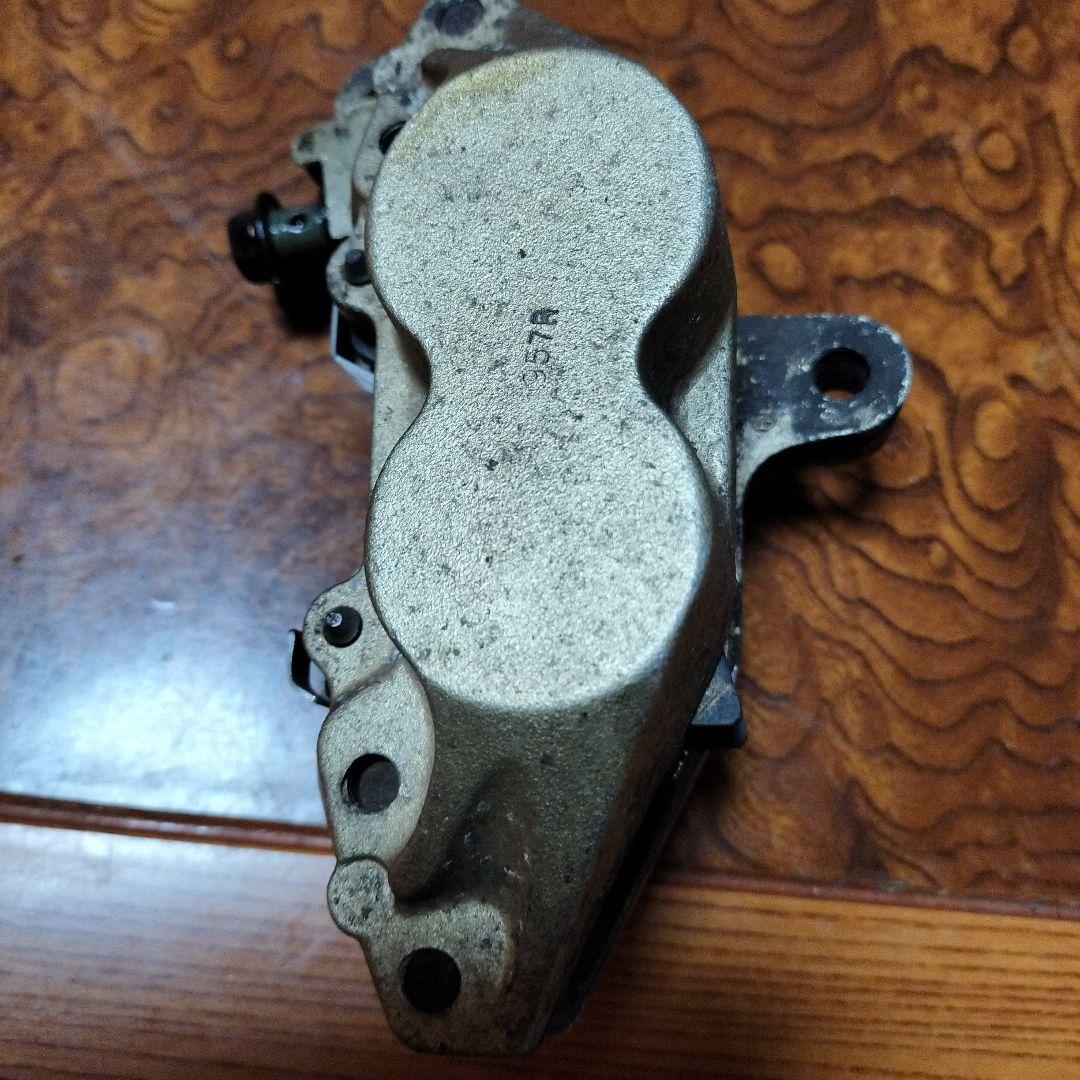 brembo　ブレーキキャリパー　マスターシリンダー　XJR400R
