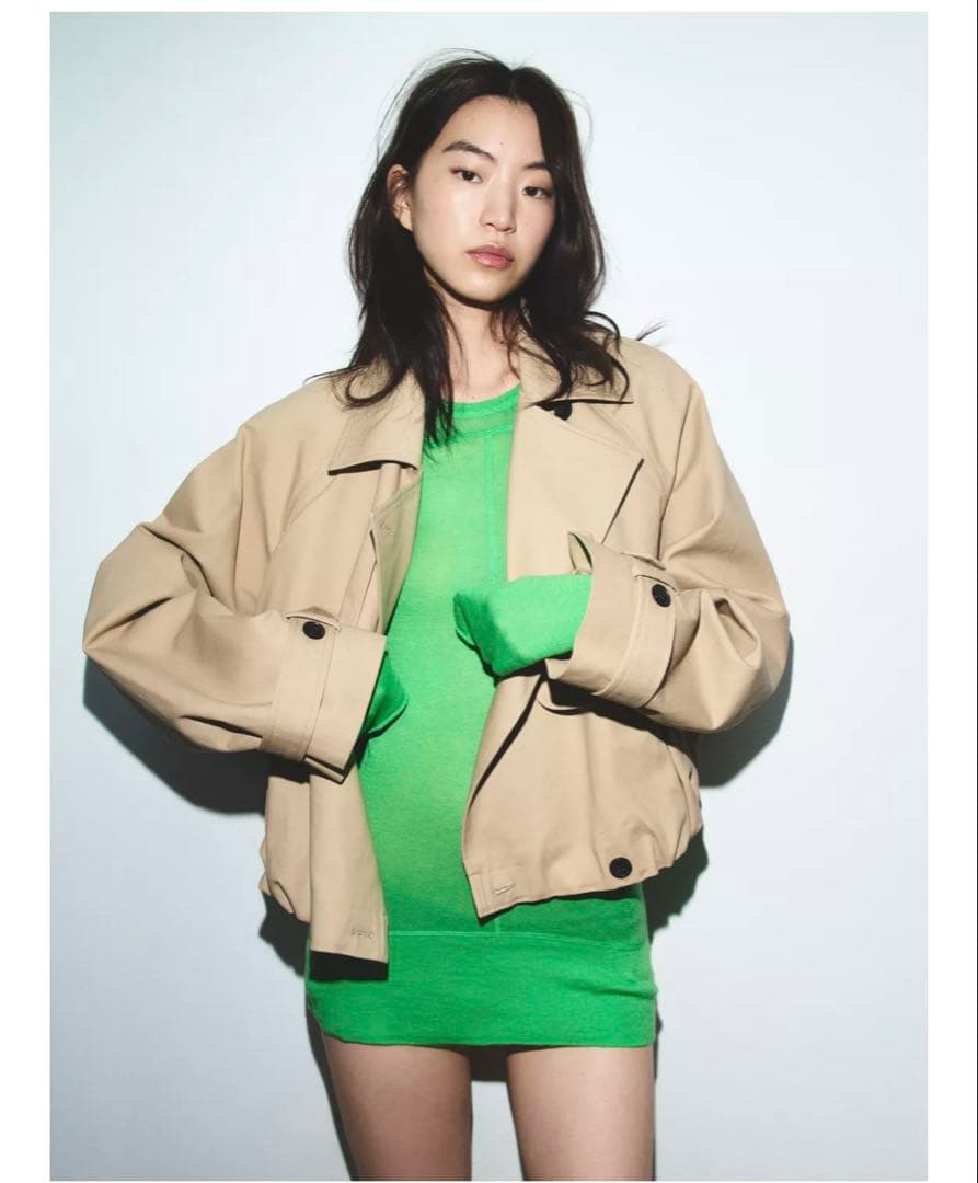 ZARA ショートバルーントレンチ