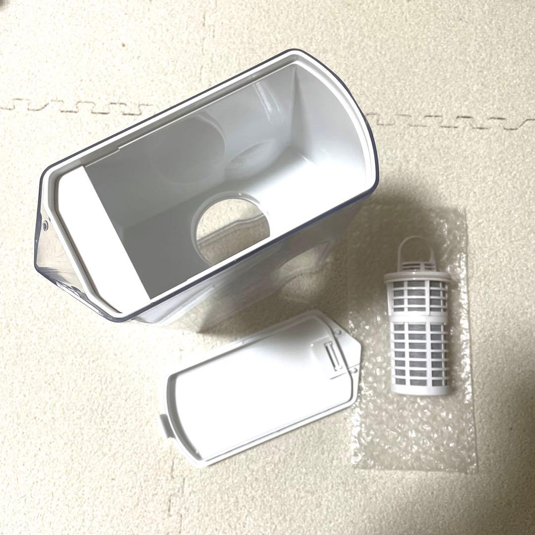 ウルオ 浄水ポット本体＋カートリッジのセット