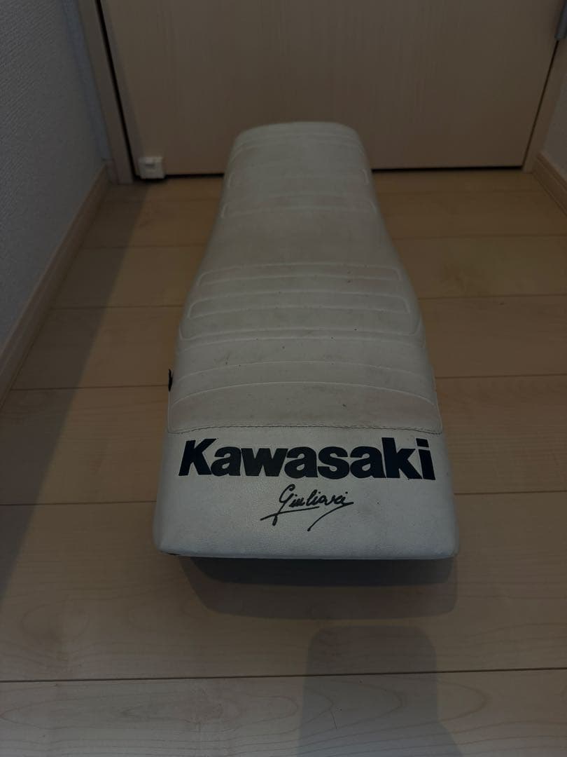 チ*ス様 Kawasaki Z400GP ホワイトシート