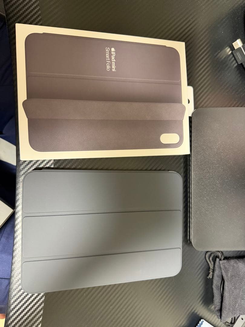 iPad mini 第七世代＋純正プロテクター＋強化ガラスフィルム