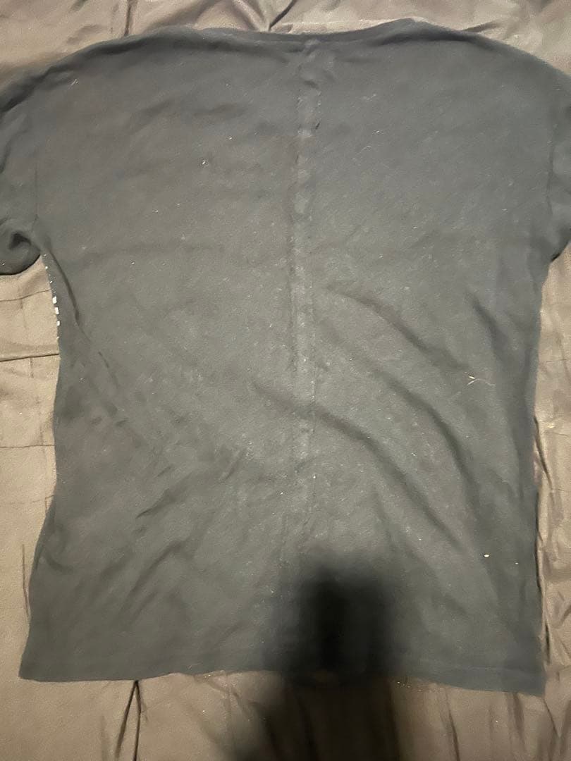 ヤスユキイシイ 装飾的な模様のブラックVネックTシャツ