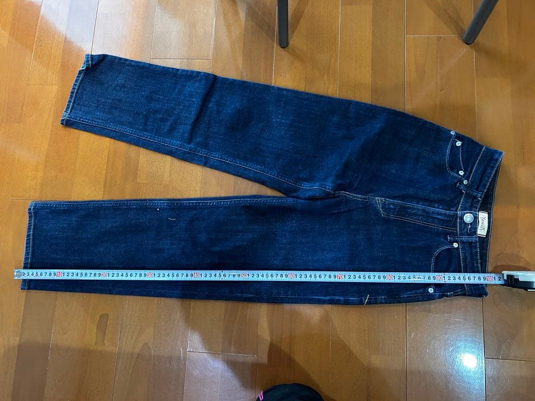 Yanukダークブルー ストレートデニム　23インチ