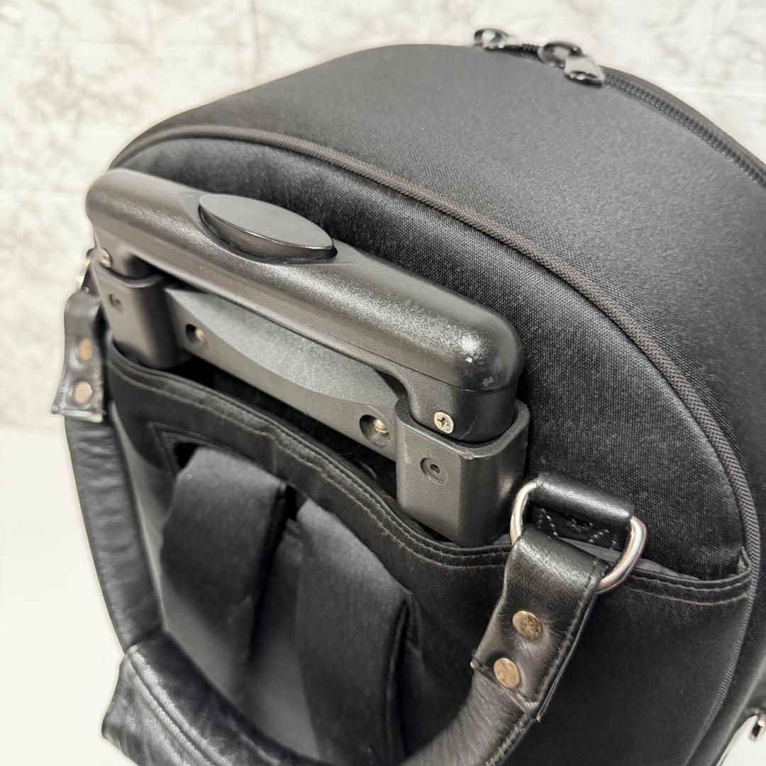 プロ愛用ブランド　GARD BAGS トランペット用 トリプルケース　キャスター