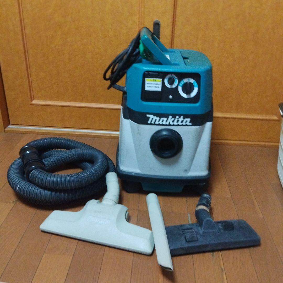 Makita キャニスター掃除機 1050W 本体
