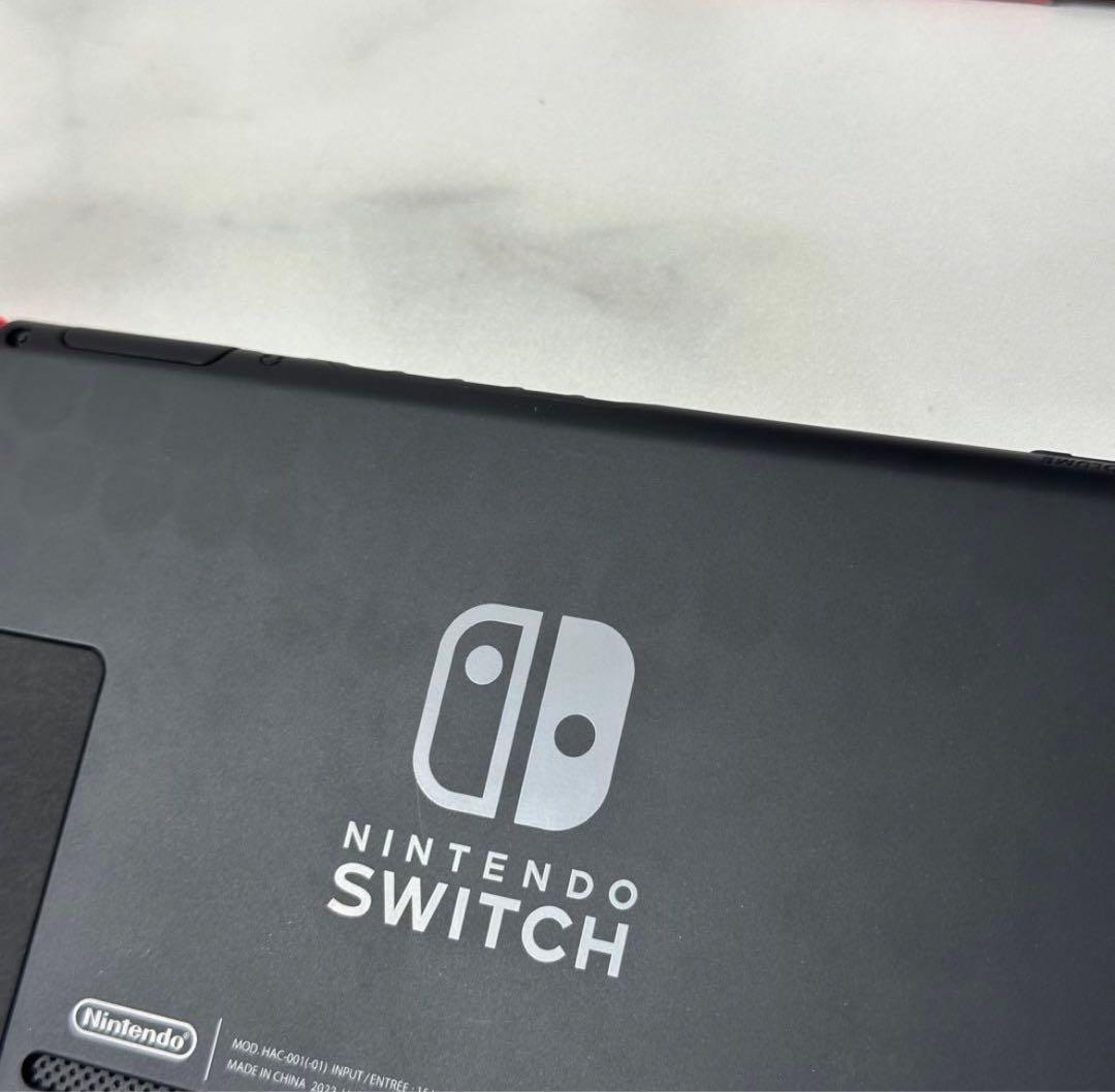 【美品】Nintendo Switch ネオンブルー/ネオンレッド 2022年製